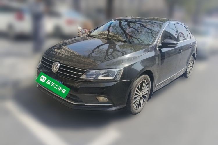 Used Volkswagen Sagitar 2017 230TSI Automatic Luxury Edition