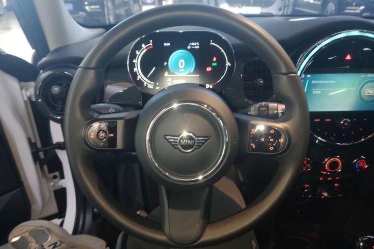 Used MINI 2023 1.5T ONE Five-Door Edition
