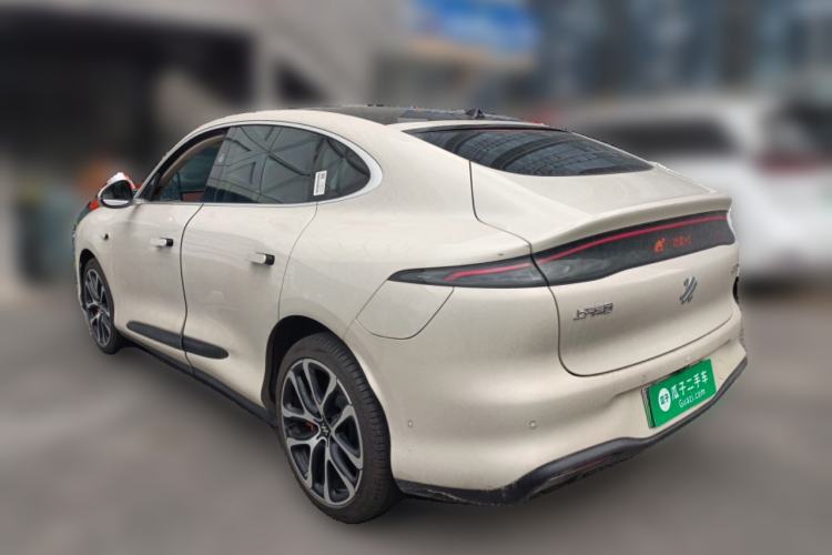 Used IM LS6 2026 Model Range-Extending 52 Max Rear Left 45 Deg