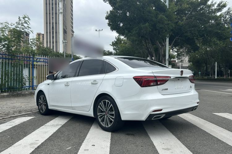 Used Roewe i6 2020 PLUS 1.6L CVT 4G Connected Glory Flagship Edition
