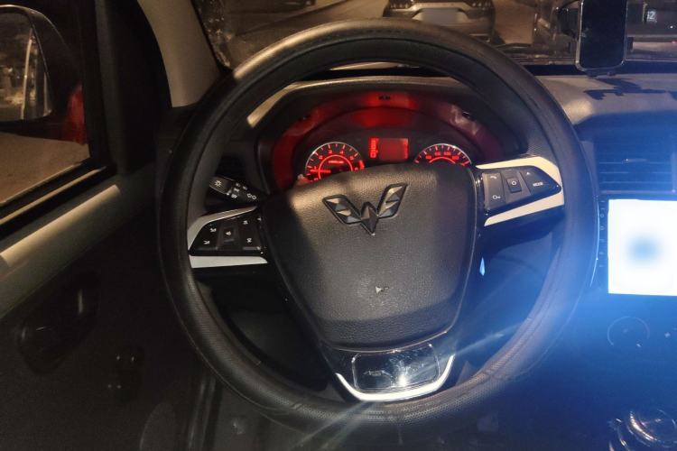 Used Wuling Rongguang S 2023 1.5L Base Version 5/7 Seats