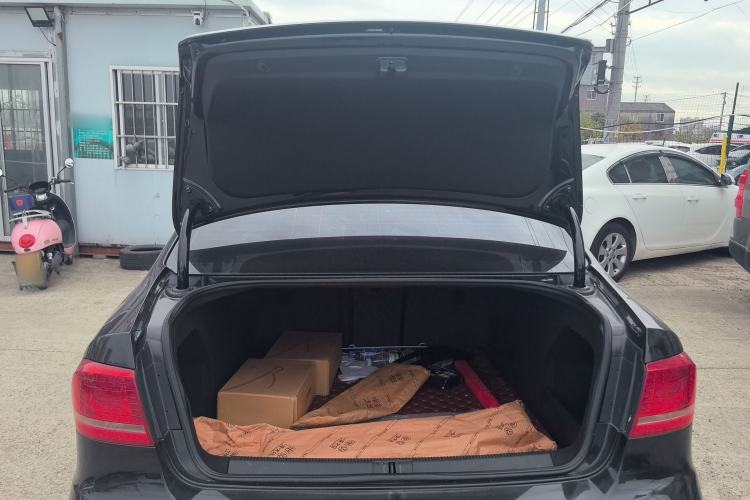 Used Volkswagen Magotan 2016 1.8TSI Smart Comfort Model