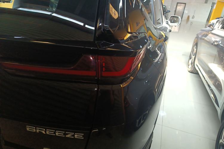 Used Honda Breeze 2021 240TURBO CVT Front-Wheel Drive Elite Edition
