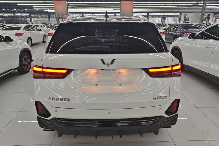 Used Wuling Alvez 2022 1.5T CVT Trendy & Cool Edition