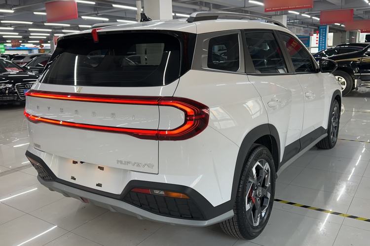 Used Hyundai ix35 2023 Musso 2.0L Deluxe Edition DLX Rear Right 45 Deg