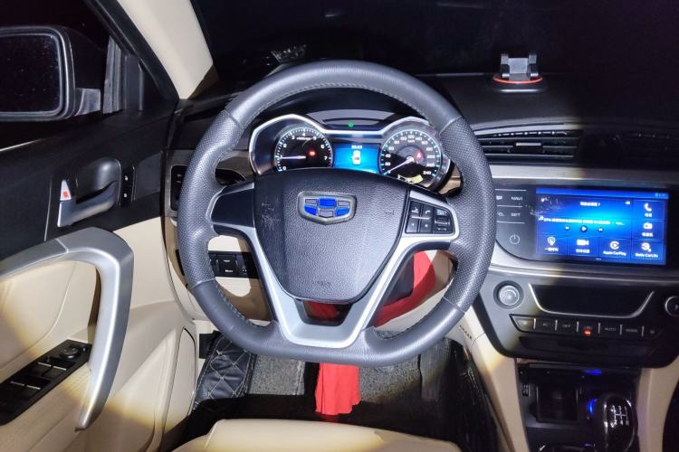 Used Geely Auto Emgrand 2017 Sedan Million Edition 1.5L Manual Luxury Model
