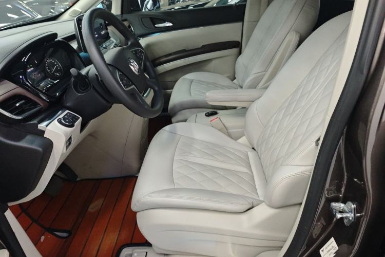 Used Buick GL8 2023 Land Executive Class Smart Enjoyment Model