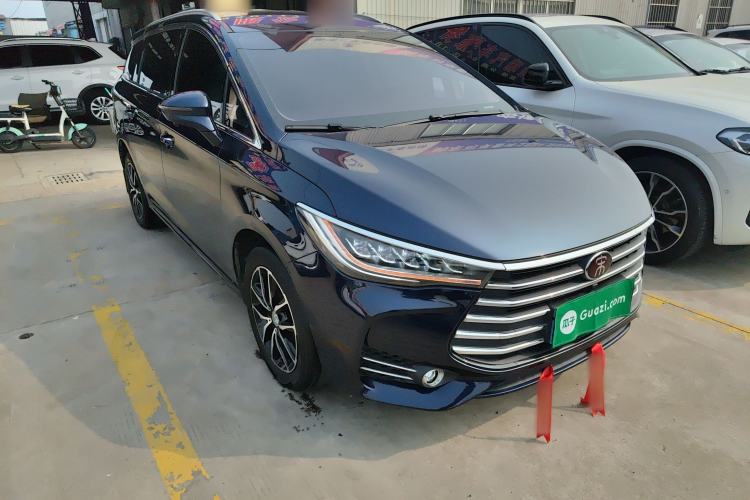 Used BYD Song MAX 2017 1.5T Automatic Smart Connect Luxury 7-Seater
