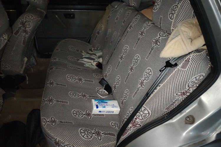 Used Volkswagen Jetta 2010 1.6L Partner