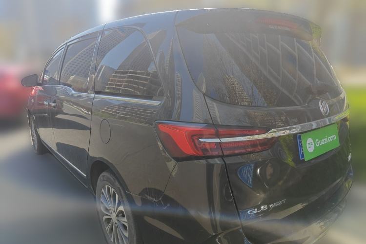 Used Buick GL8 2021 Land Cruiser Executive Class 652T Luxury Model Rear Left 45 Deg