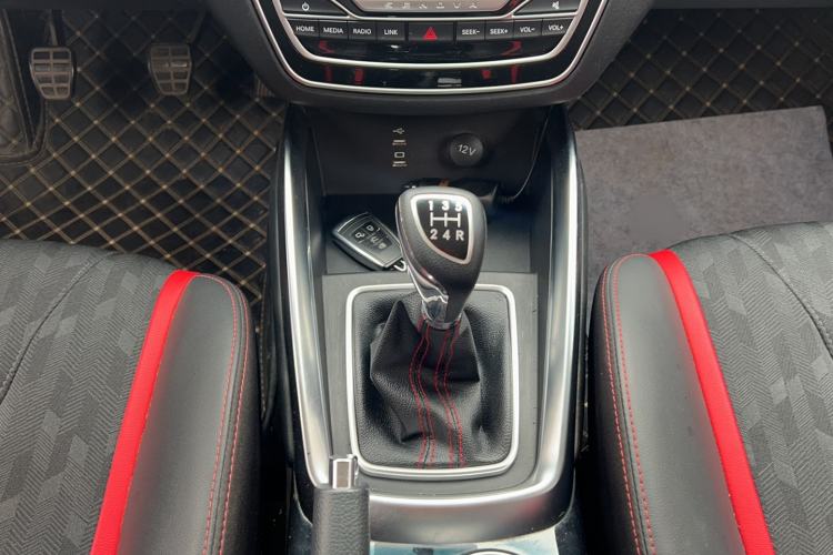 Used BAIC Senova D50 2019 1.5L Manual Luxury Edition China VI