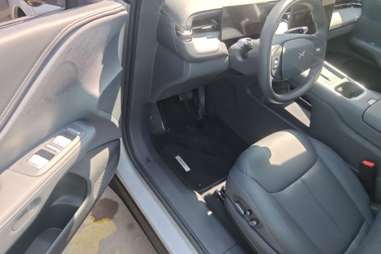 Used XPeng G6 2025 625 Long-Range Max Flagship Edition
