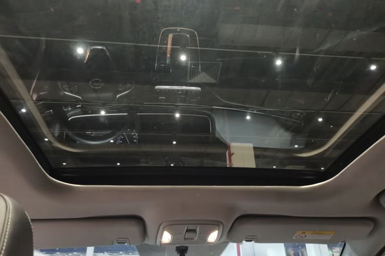 Used GAC Trumpchi M6 2021 270T DCT Luxury Edition (7-seater)