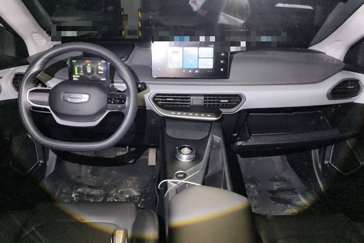 Used Geometry A 2024 500KM Travel Edition