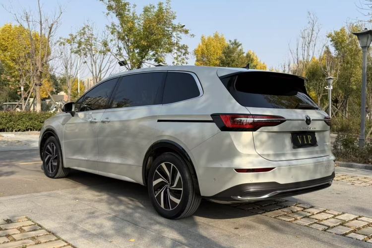 Used Volkswagen Viloran 2020 330TSI Luxury Edition