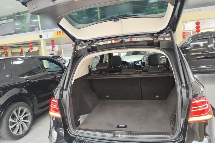 Used Mercedes-Benz GLE 2016 GLE 320 4MATIC Dynamic Edition Trunk