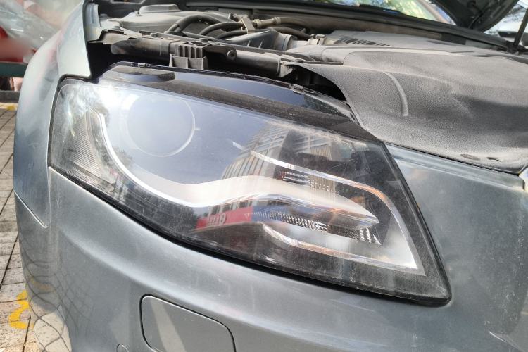 Used Audi A4L 2012 2.0 TFSI automatic standard version