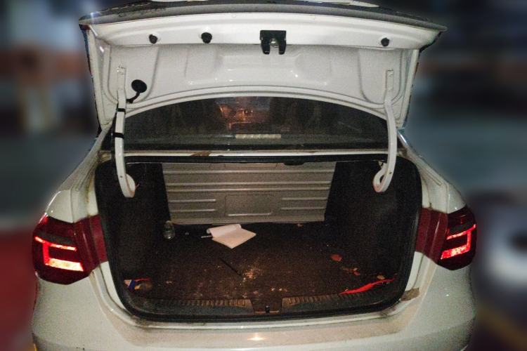 Used Volkswagen Jetta 2013 1.6L Manual Fashion Edition
