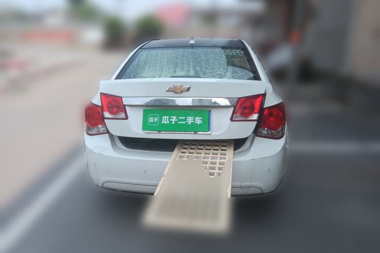 Used Chevrolet Cruze 2013 1.8L SX AT Rear