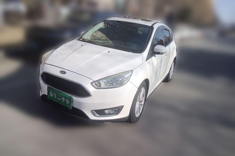 Used Ford Focus 2015 Hatchback EcoBoost 125 Automatic Supreme Style Edition