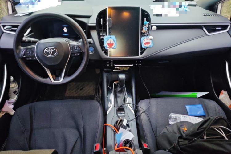 Used Toyota Levin 2019 Dual-Engine 1.8H E-CVT Tech Edition China VI Standard Center Console