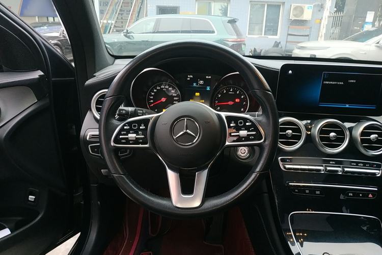 Used Mercedes-Benz GLC 2020 GLC 260 L 4MATIC Dynamic Model
