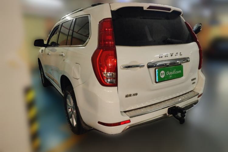 Used Haval H9 2017 2.0T Gasoline 4x4 Luxury 7-Seater
