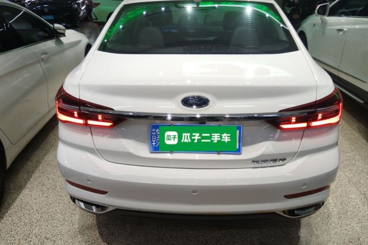 Used Ford Escort 2021 1.5L Automatic Diamond Edition