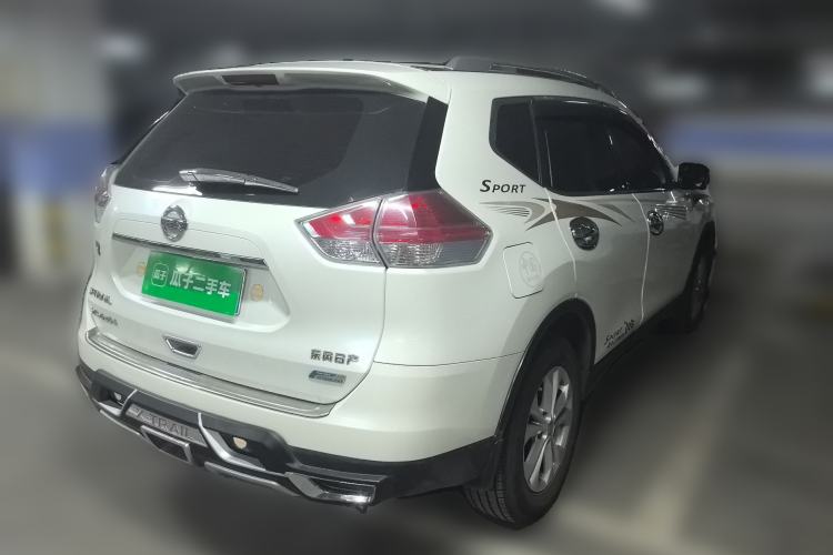 Used Nissan X-Trail 2014 2.5L CVT Luxury Edition 4WD
