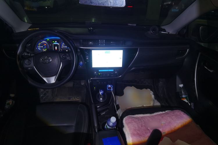 Used Toyota Corolla 2016 Dual-Engine 1.8L E-CVT Elite Edition
