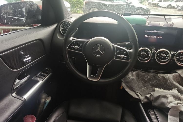 Used Mercedes-Benz GLA 2020 GLA 200 Steering Wheel