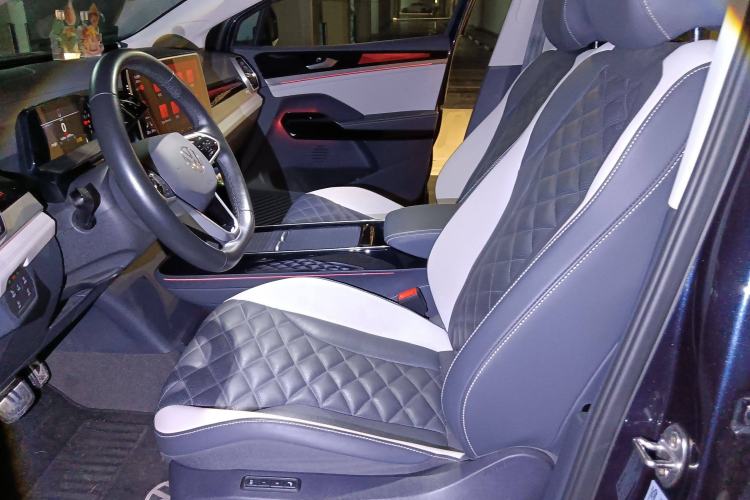 Used Volkswagen ID.6 CROZZ 2021 Revised Version Long-Range PRO Edition