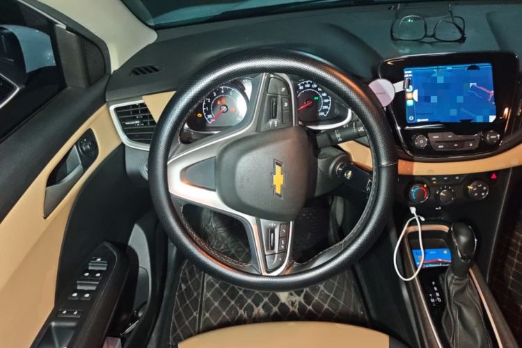 Used Chevrolet Monza 2022 320 Automatic Enjoyment Sunroof Version Steering Wheel