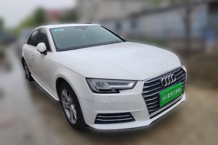 Used Audi A4L 2018 30th Anniversary Edition 40 TFSI Trendy Model Front Right 45 Deg