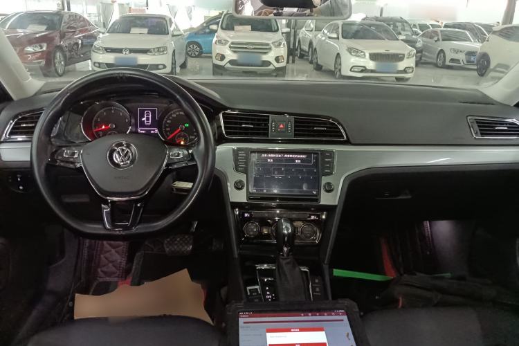 Used Volkswagen Lamando 2018 280TSI DSG Comfort Edition
