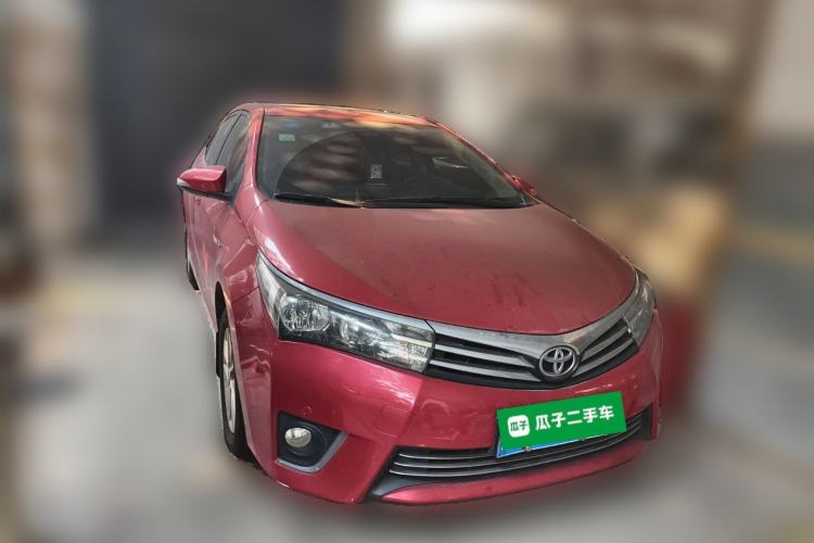 Used Toyota Corolla 2014 1.6L CVT GL-i Front Right 45 Deg