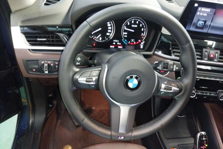 Used BMW X1 2022 sDrive25Li Leading Model Steering Wheel
