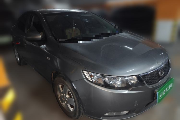Used Kia Forte 2011 1.6L MT GL Front Right 45 Deg