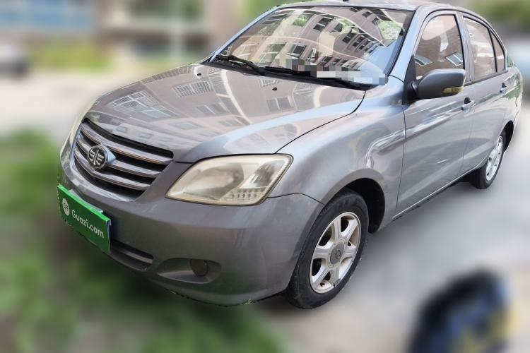 Used FAW Xiali N5 2013 1.3L Manual Luxury Model