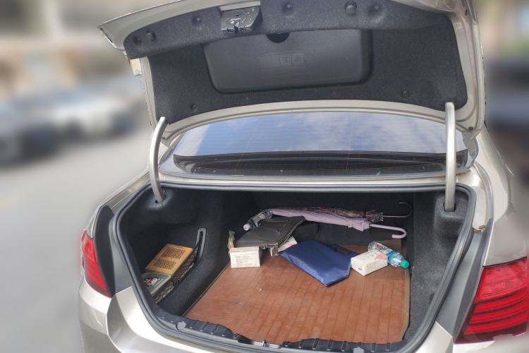 Used BMW 5 Series 2014 525Li Luxury Design Package