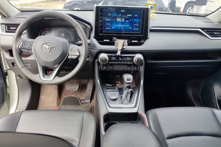 Used Toyota RAV4 2020 2.0L CVT Four-Wheel Drive Prestige Edition Center Console