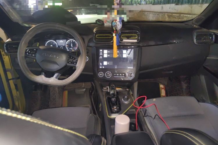 Used Lynk & Co 03 2019 03+ 2.0TD Automatic Hunter Edition Center Console