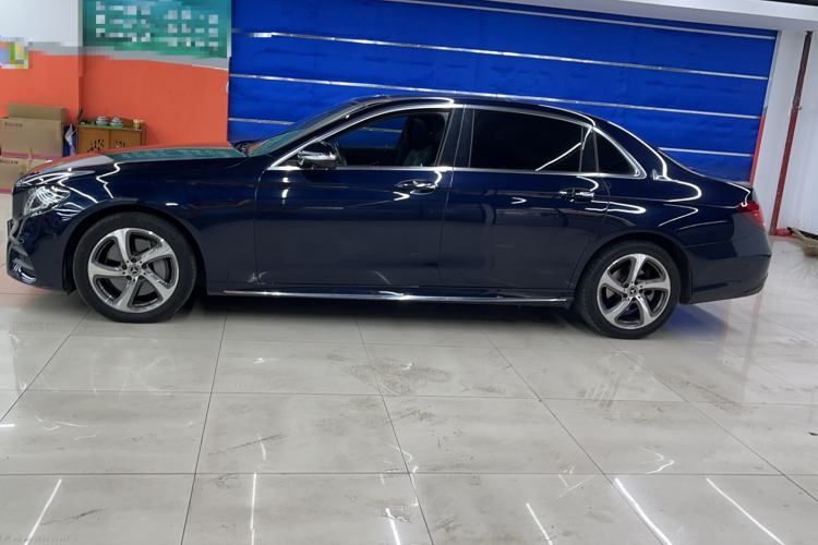 Used Mercedes-Benz E-Class 2018 E 300 L Sporty and Stylish Model
