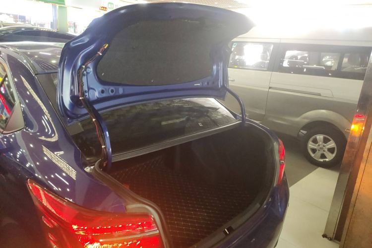 Used Toyota YARiS L Zhi Xiang 2019 1.5E CVT Dynamic Edition China VI compliant Trunk