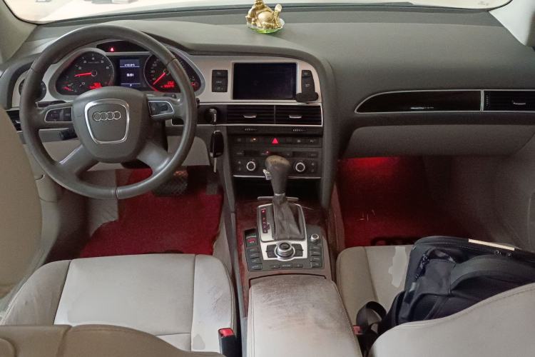 Used Audi A6L 2009 2.4L Technology version Center Console