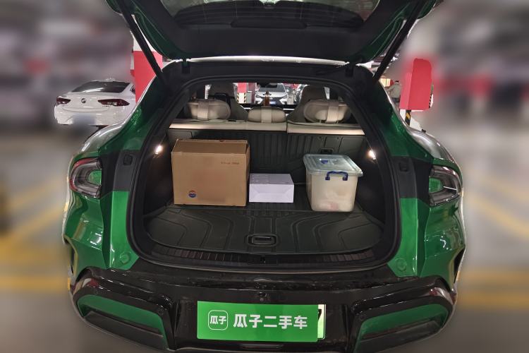 Used Xiaomi Auto YU7 2025 Ultra-Long Range All-Wheel Drive Pro Version
