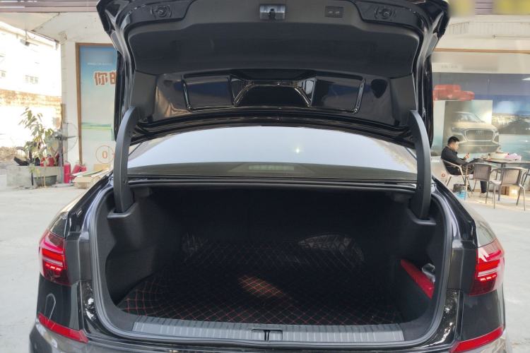 Used Volkswagen Passat 2019 380TSI Prestige Edition China VI Standard
