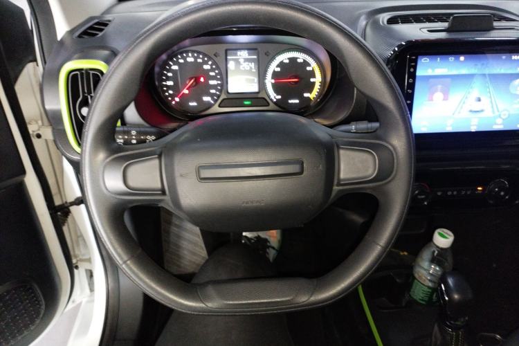 Used Roewe Clever 2021 302 km New Four-Seater Super-Efficient Version