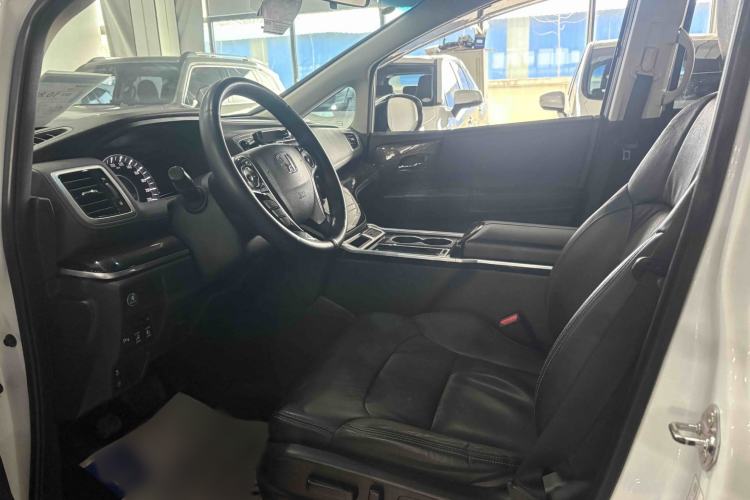 Used Honda Odyssey 2017 2.4L Smart Edition Interior 2