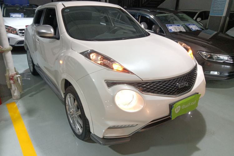 Used Infiniti ESQ 2014 1.6L Spontaneous Edition